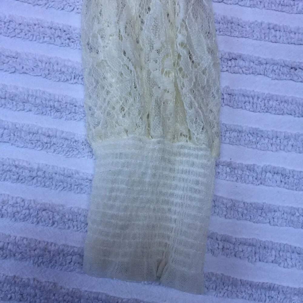Anthropologie Blank London Embroidered Tali Lace Blouse Small Long Sleeve White